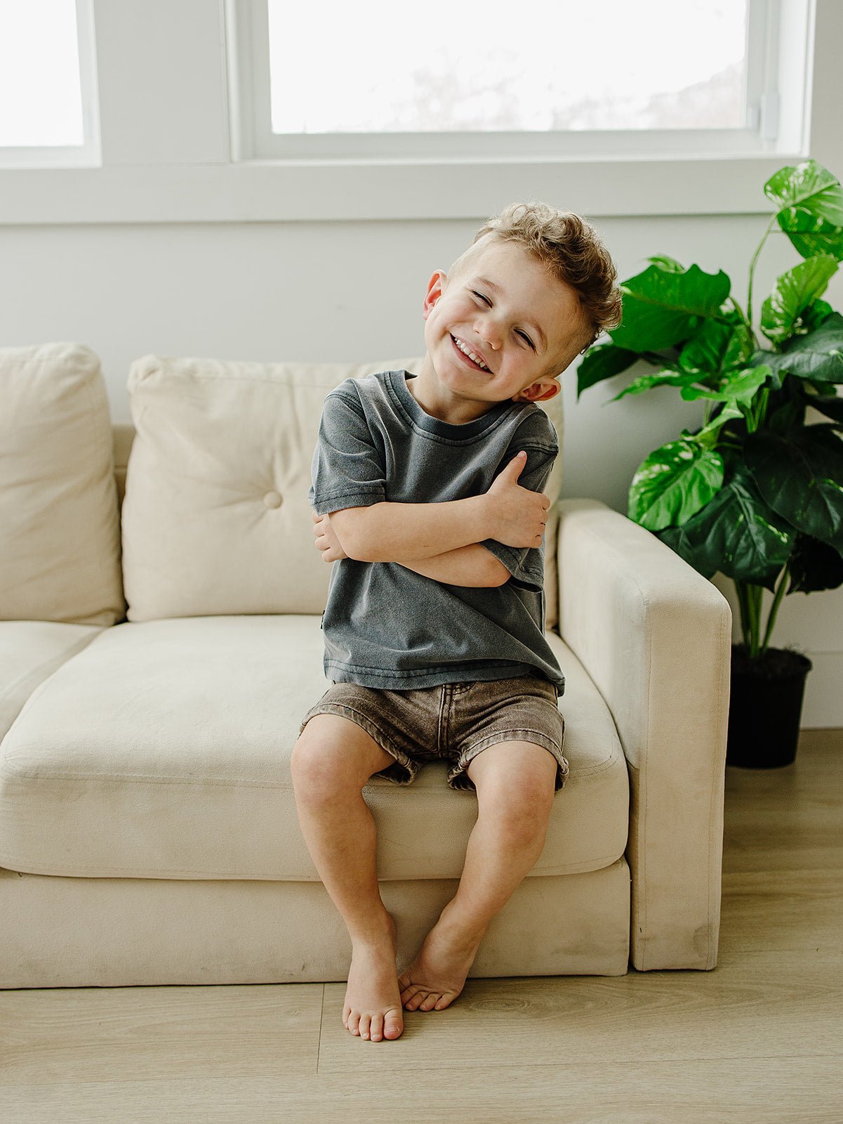 Aspen Tee - Olive + Scout