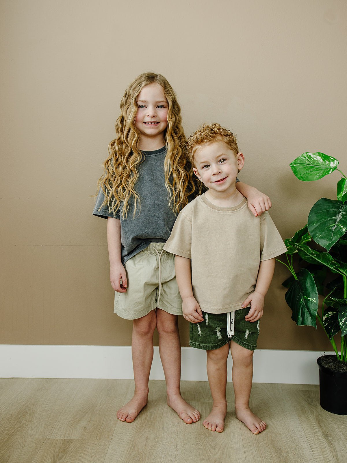 Aspen Tee - Olive + Scout