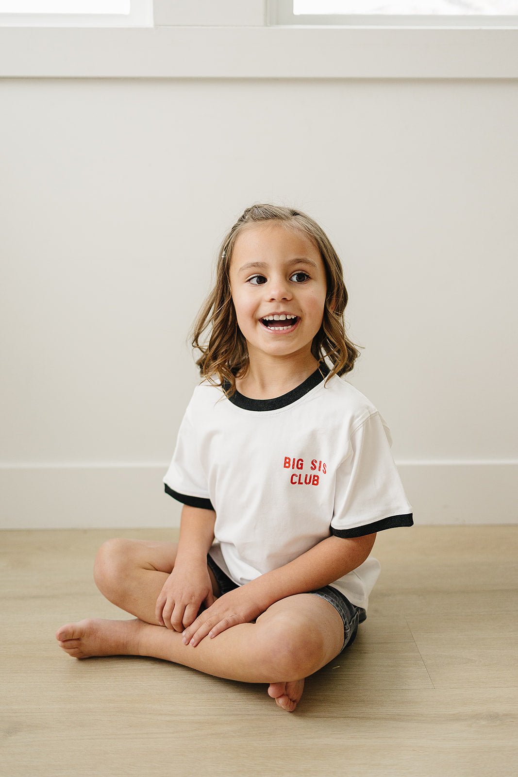 Big Sis Club Tee - Olive + Scout
