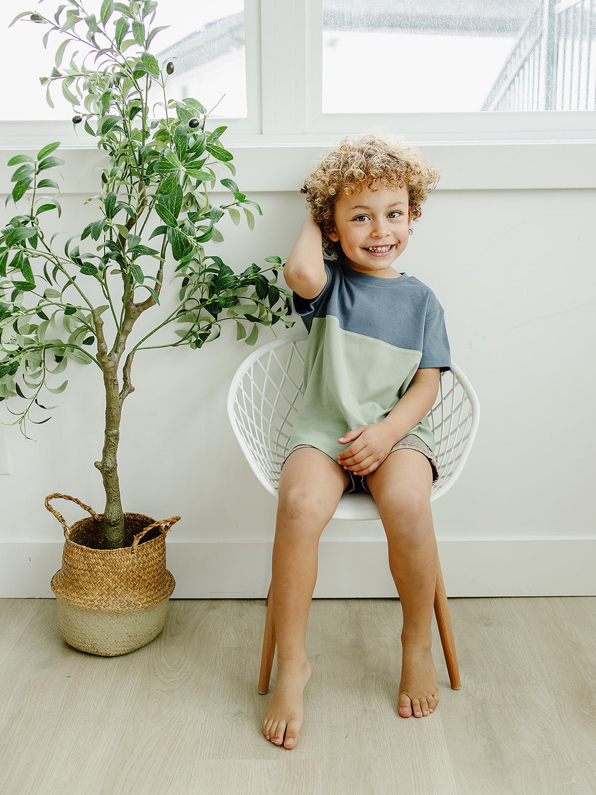 Echo Tee - Olive + Scout