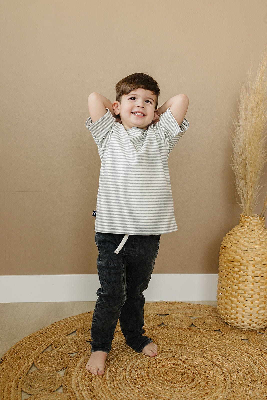 Finley Tee - Olive + Scout