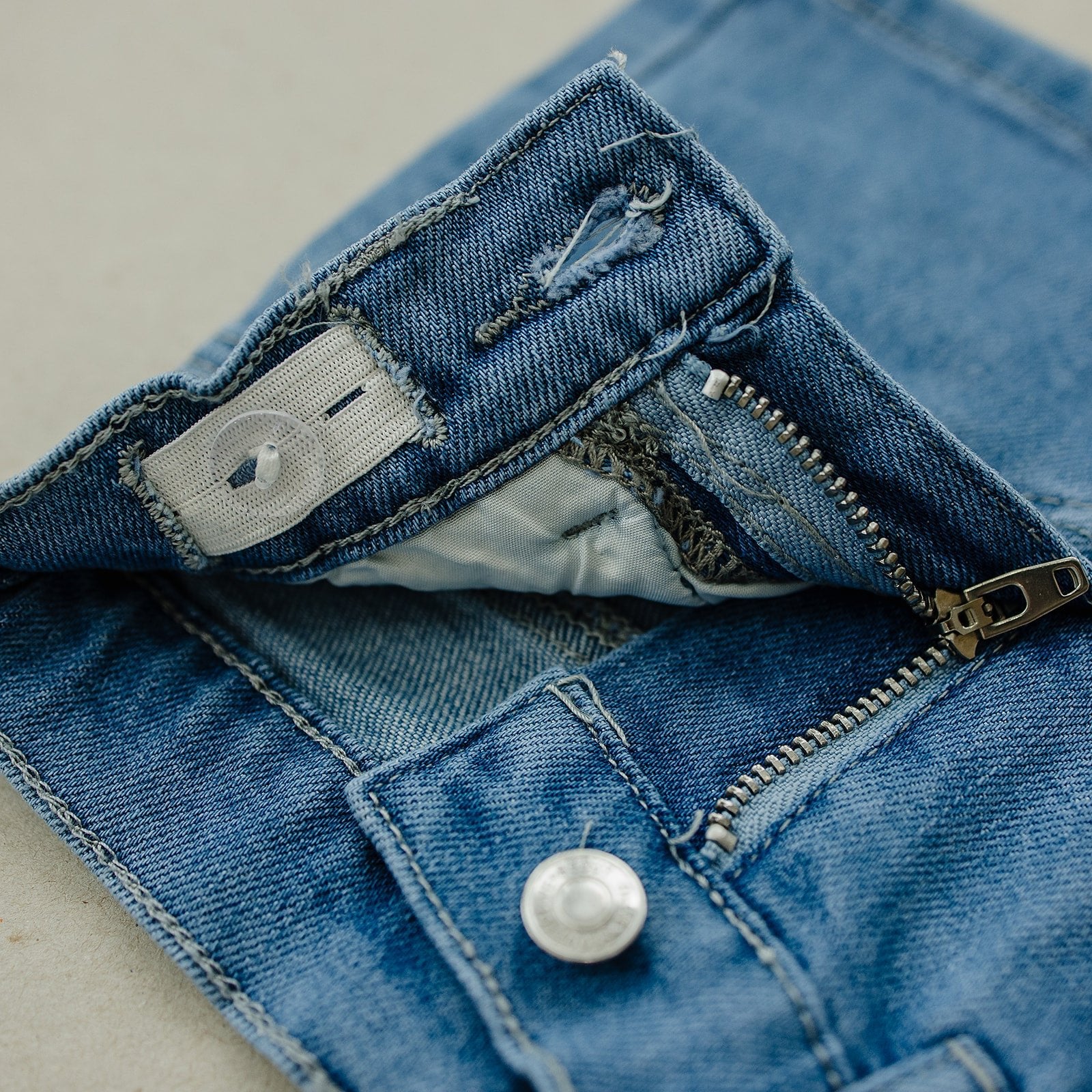 Gene Shorts - Olive + Scout