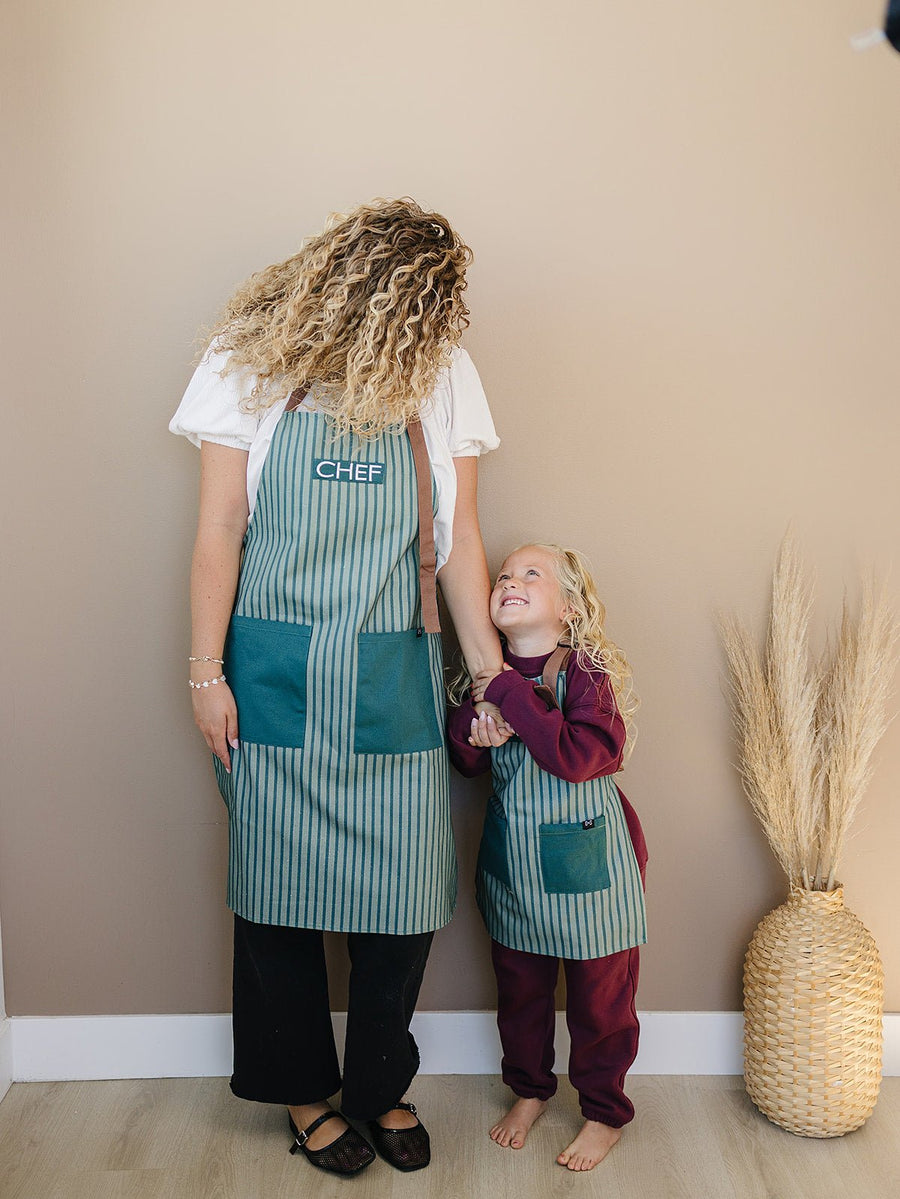 Holiday Apron - Olive + Scout