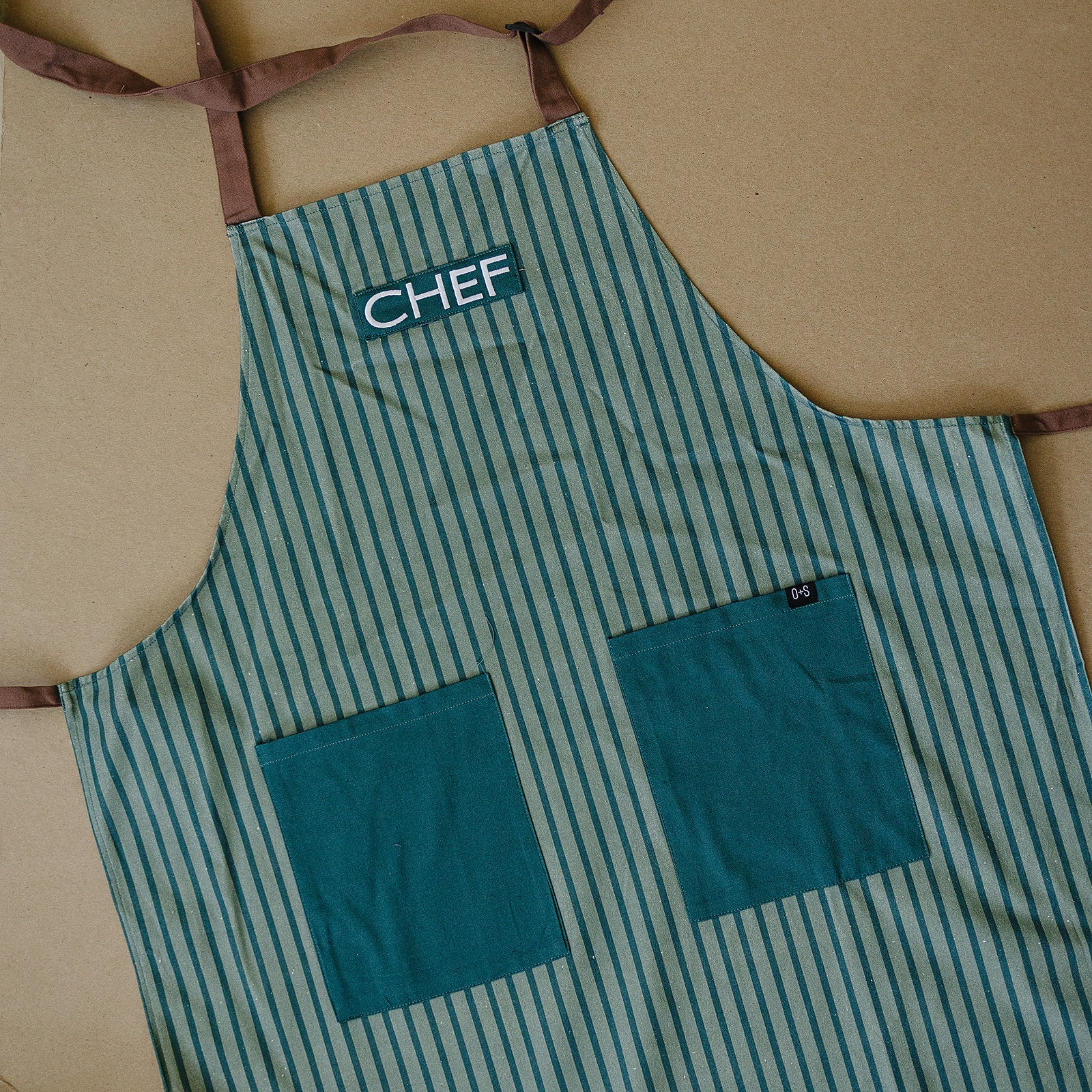 Holiday Apron - Olive + Scout