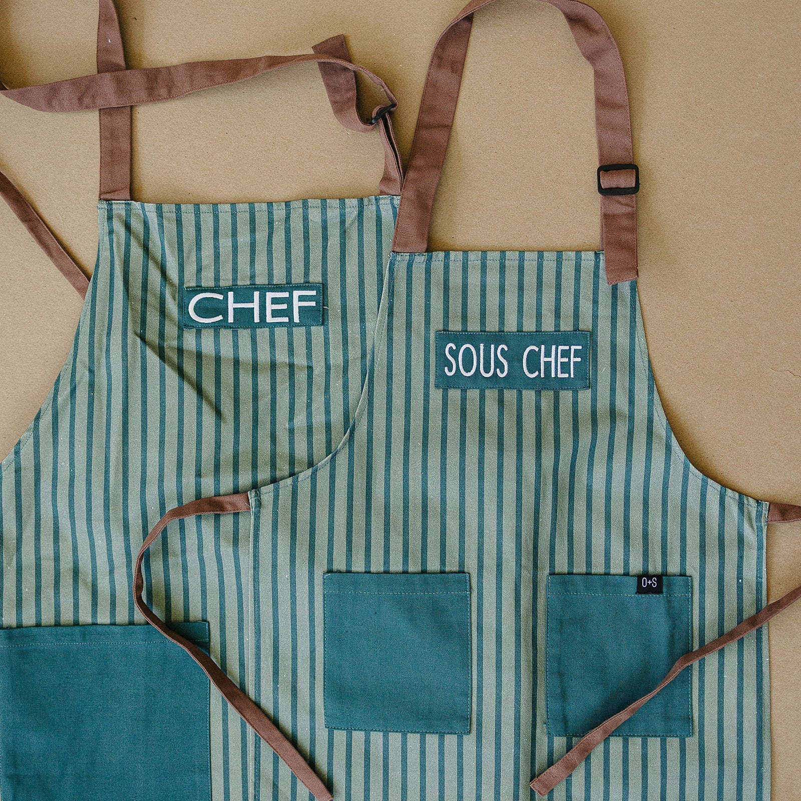 Holiday Apron - Olive + Scout