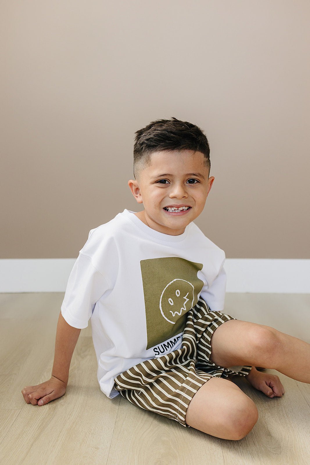 Summertime Graphic Tee - Olive + Scout