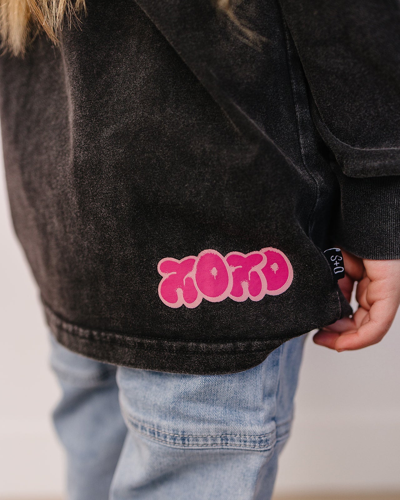 XOXO Long Sleeve - Olive + Scout